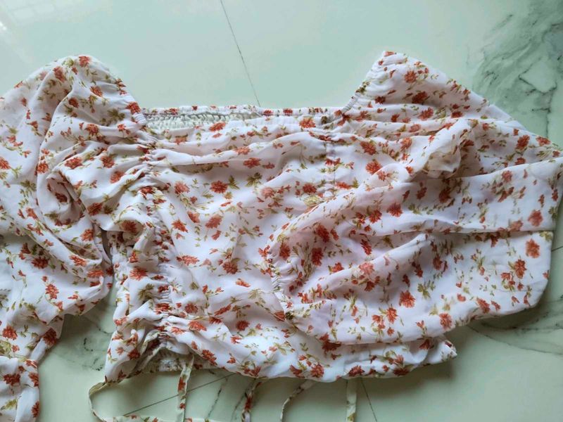 Floral Print Ruched Crop Top