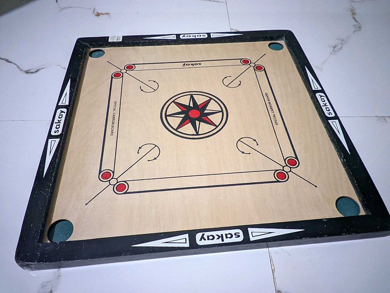 Sakay Carrom Board
