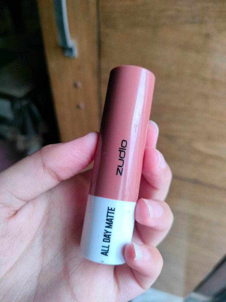 Zudio All Day Matte Lipstick