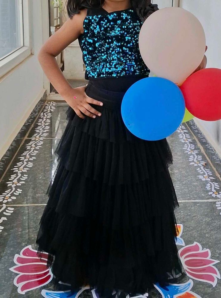 Sparkly Blue Top &amp; Black Tulle Skirt