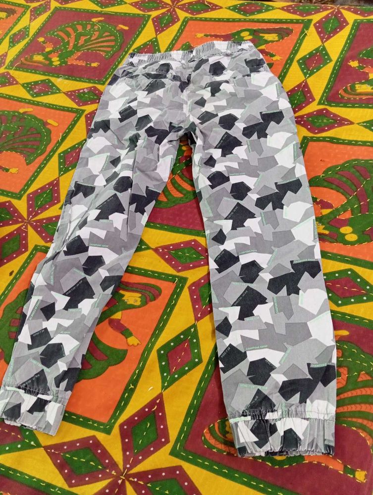 Stylish Camo Jogger Pants
