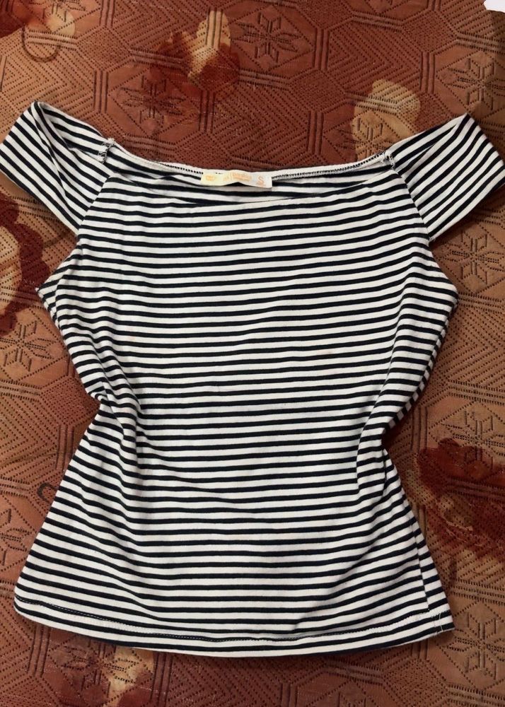 Chic Striped Off-Shoulder Top