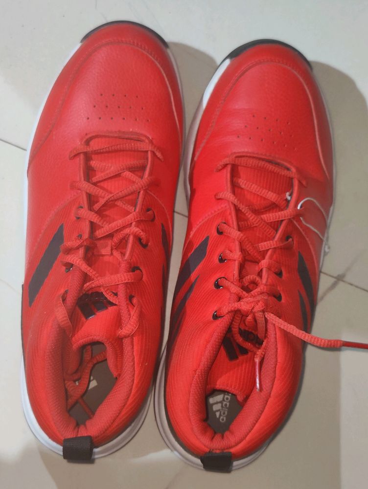 Adidas Men's Casual Shoes. Unused. No Offer Coins.