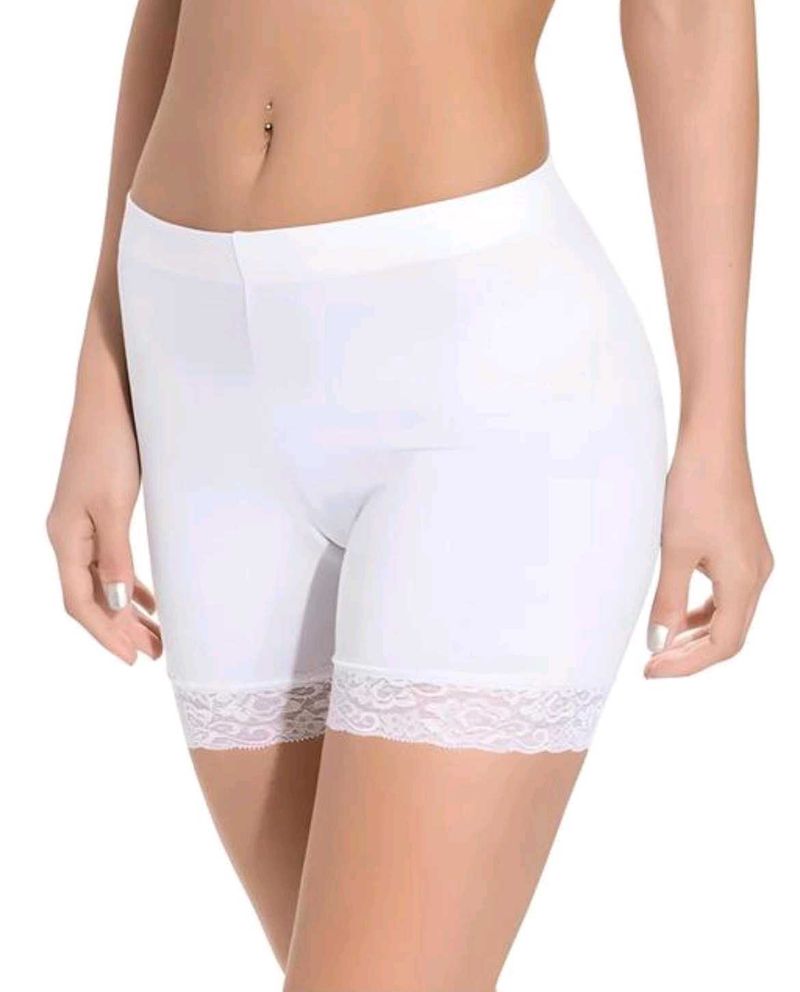 Comfortable White Lace Trim Shorts