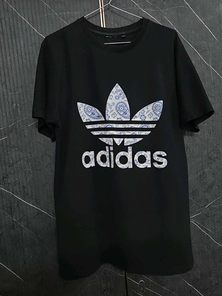 Adidas Black T-Shirt with Paisley Logo