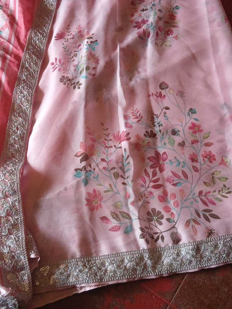 Elegant Pink Floral Saree