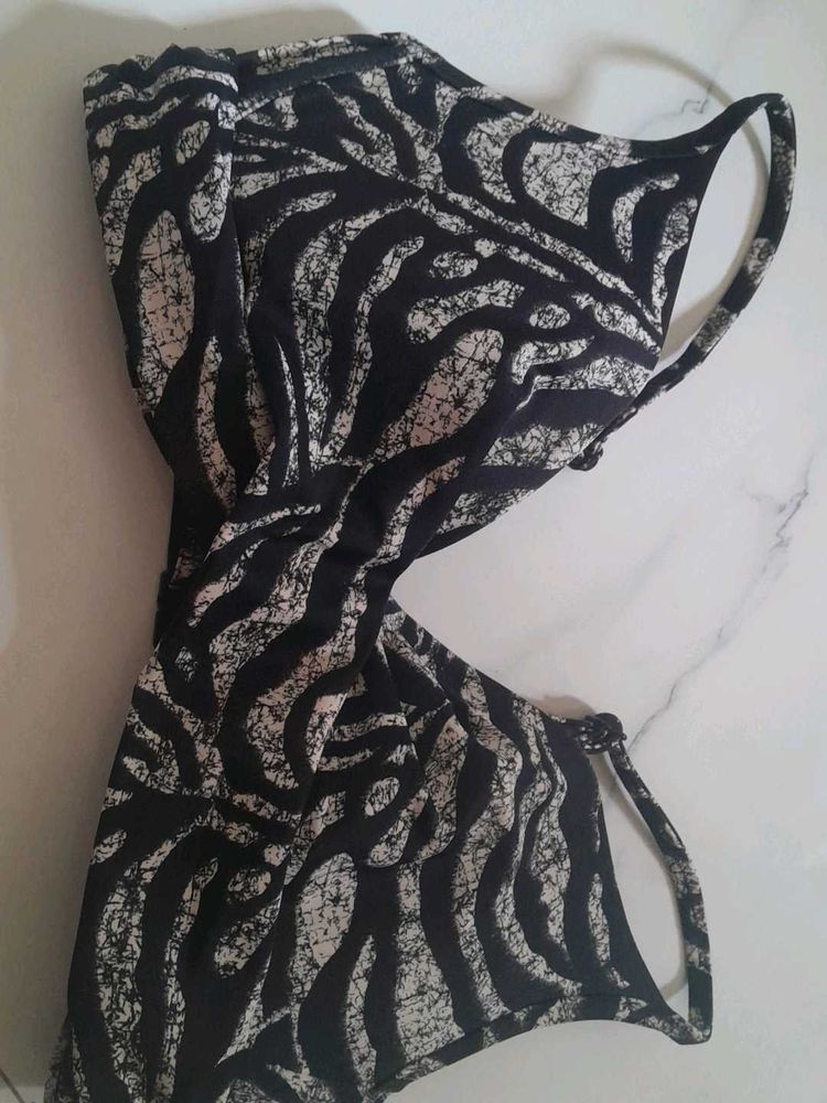 Crop Bralate Top