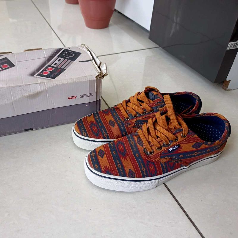 VANS THE WALL PRO SHOES
