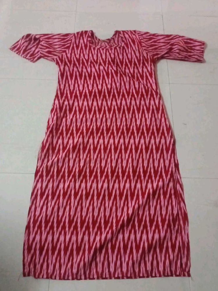 Charming Pink &amp; Red Ikat Kurta