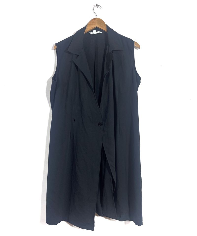 Black Sleeveless Overcoat (Women)