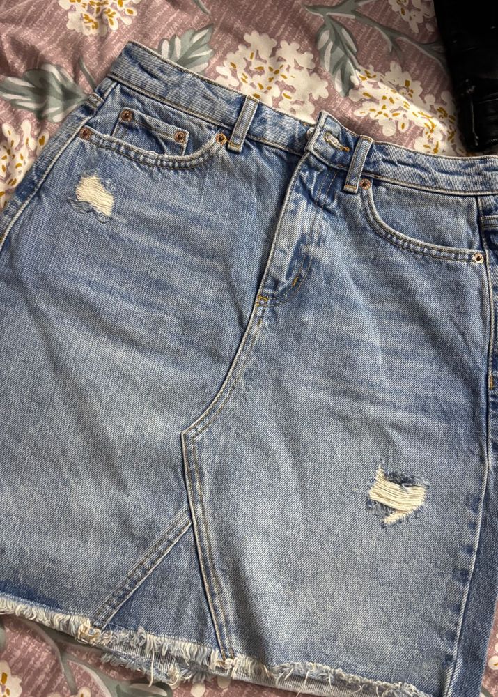 denim skirt