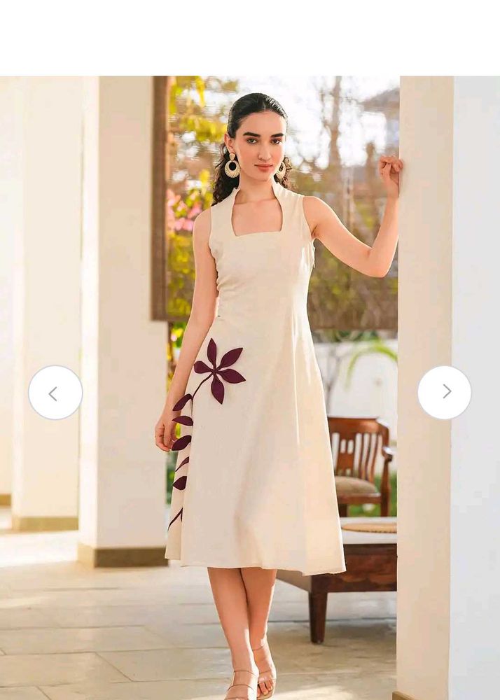 Elegant Sleeveless Midi Dress