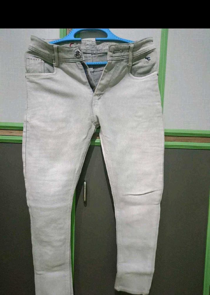 Stylish Grey Jeans