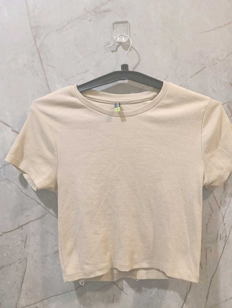 Basic Beige Ribbed Cropped T-Shirt (size-M)