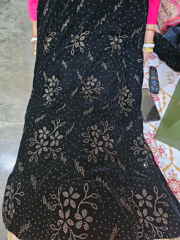 Black Velvet Embellished Lehenga🖤