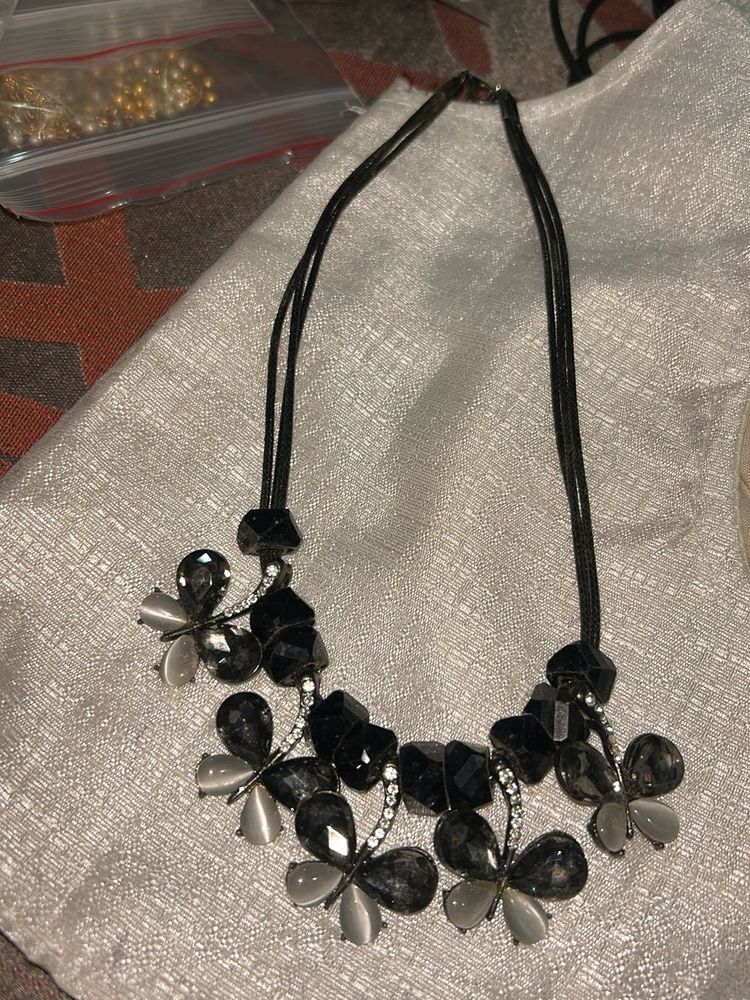 Elegant Black Butterfly Necklace