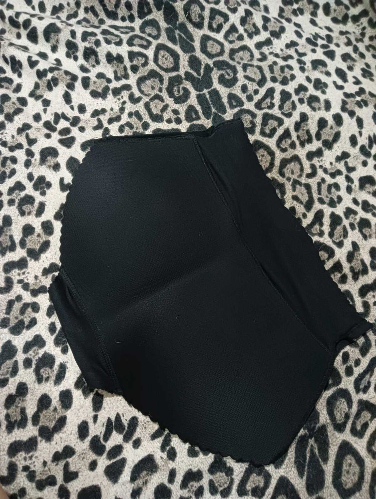Black Seamless Shapewear( booked)