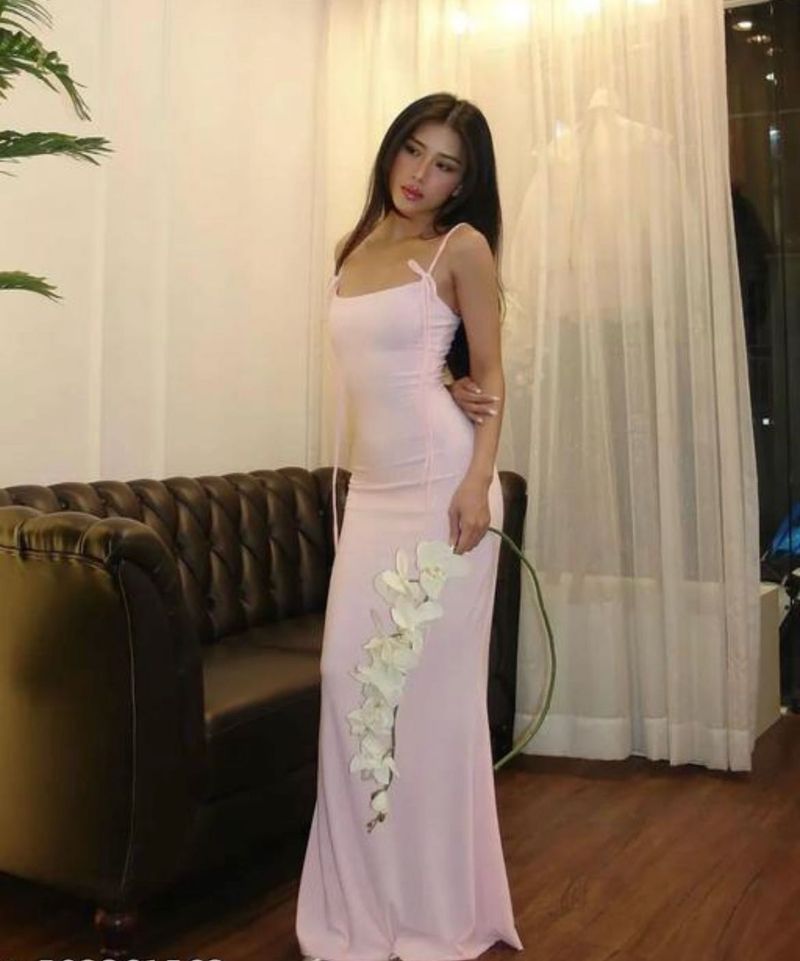 Elegant Pink Maxi Dress
