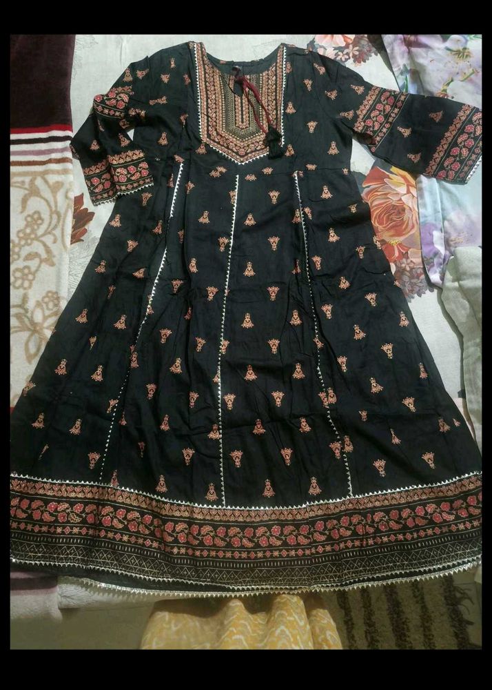 Stylish Black Kurti with Intricate Print