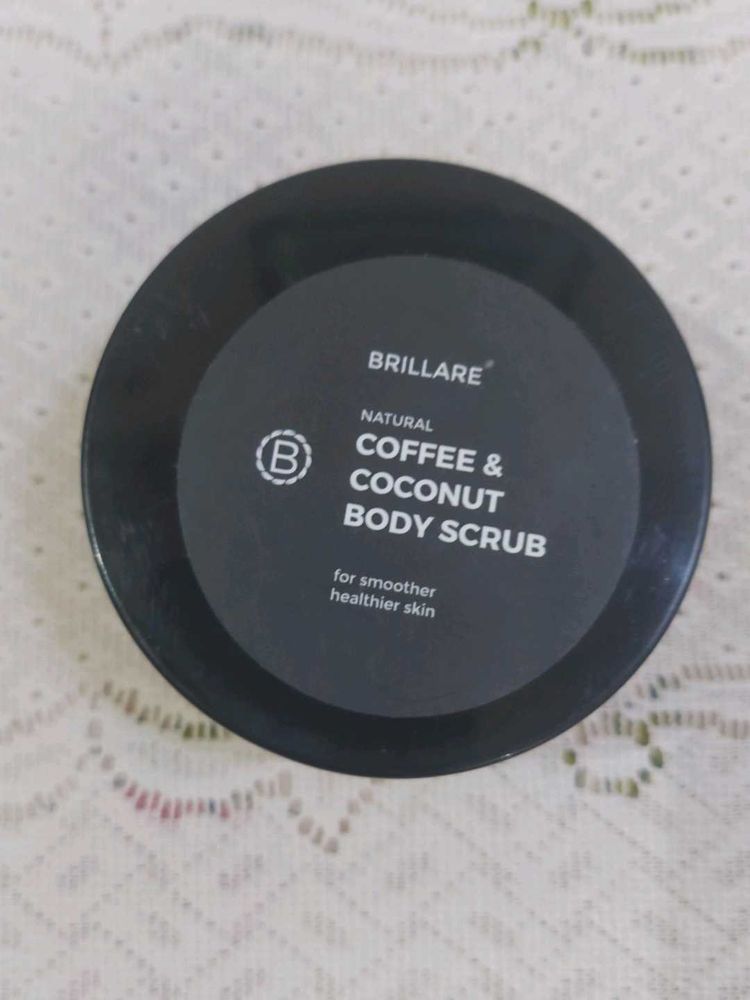 Brillare Coffee &amp; Coconut Body Scrub Energize &amp; Mo