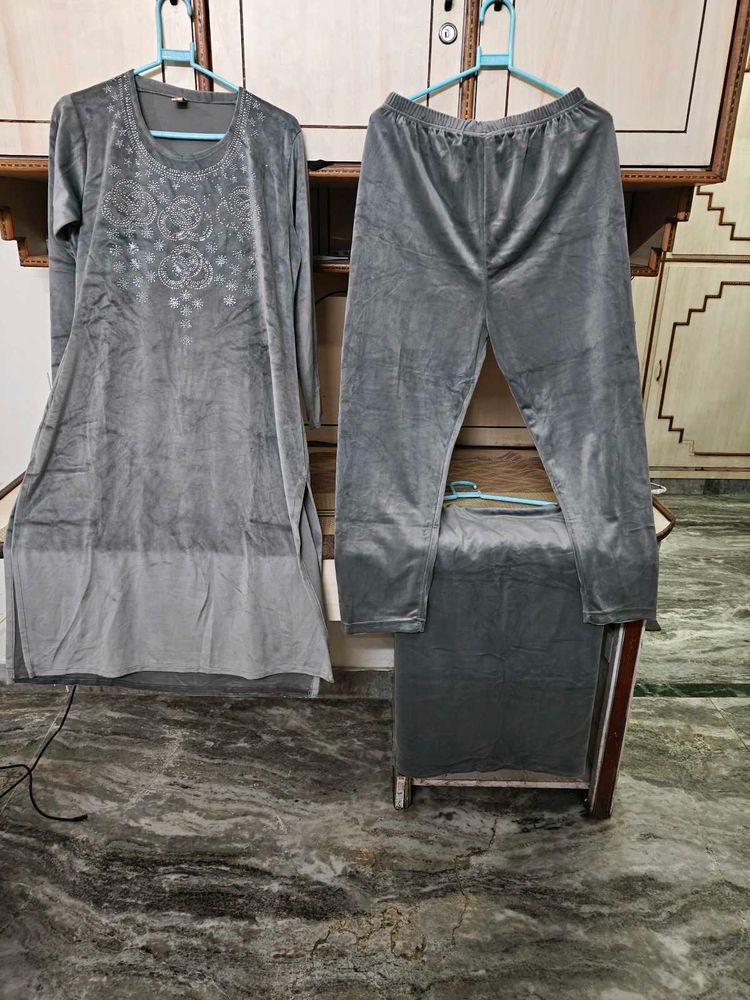 Grey Velvet Kurta Pant Set,and stall