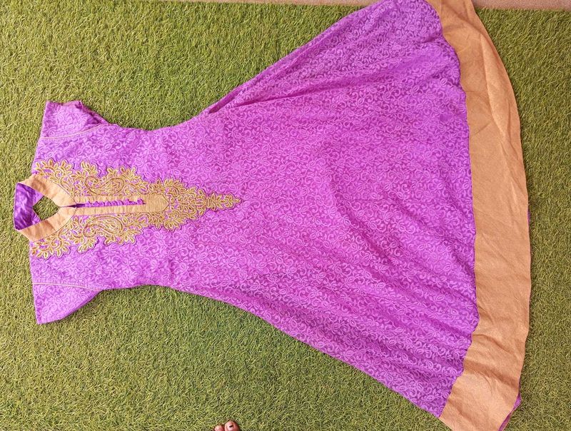 Elegant Purple Ethnic Gown