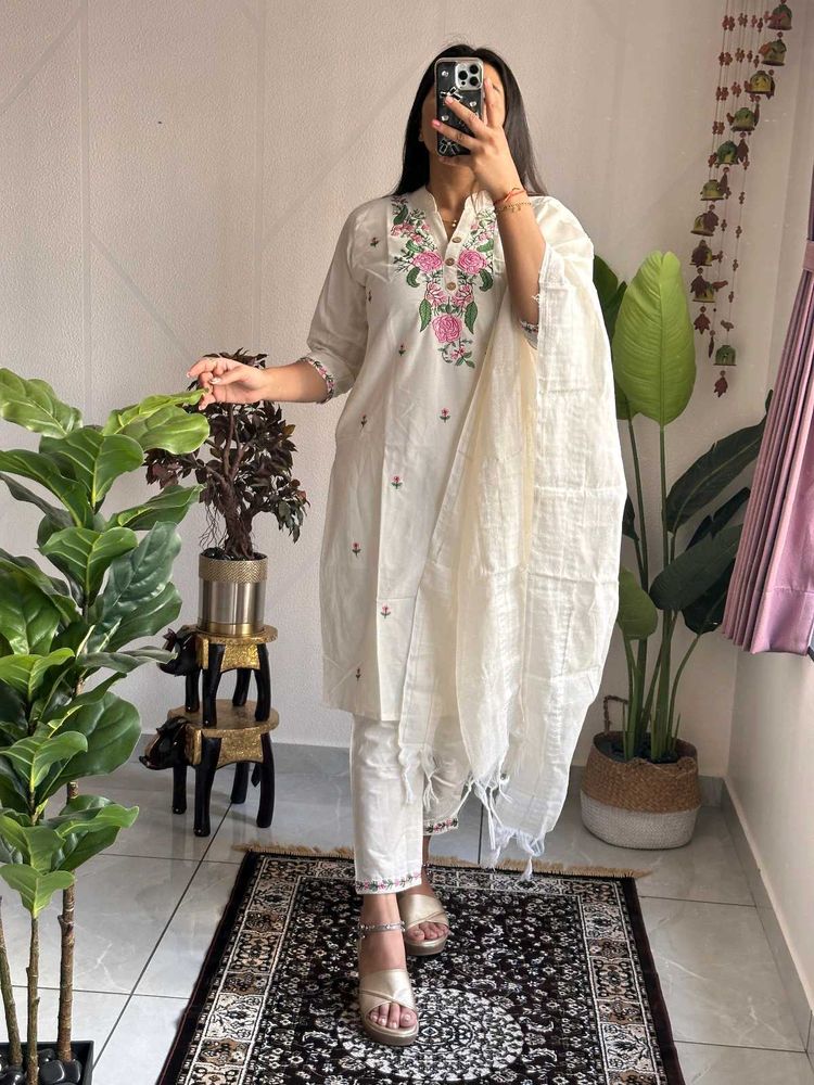 Embroidered Kurta Set with Dupatta