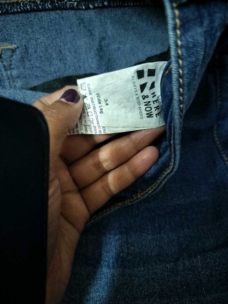 HERE &amp; NOW Wide Leg Jeans