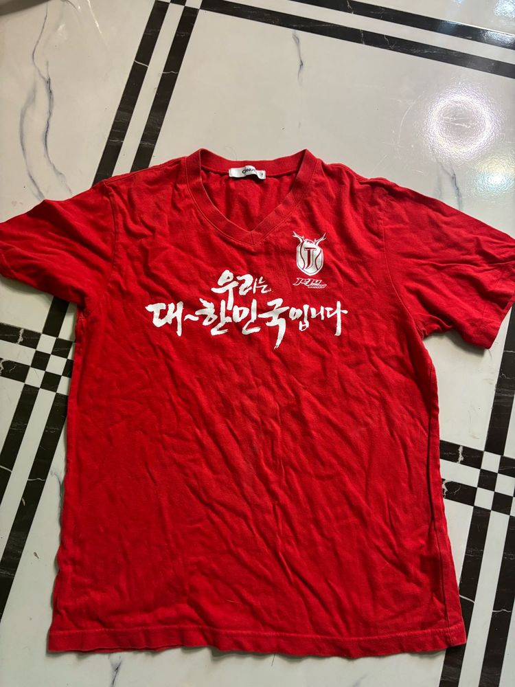 Red Korean Graphic T-Shirt