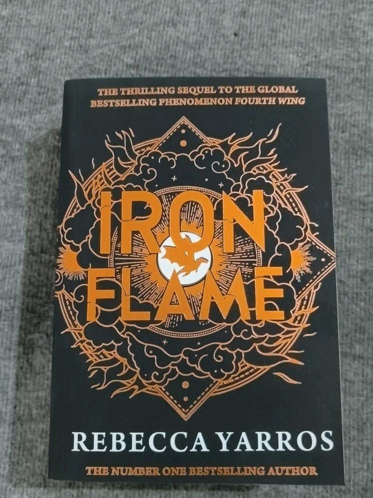 Iron Flame by Rebecca Yarros - New