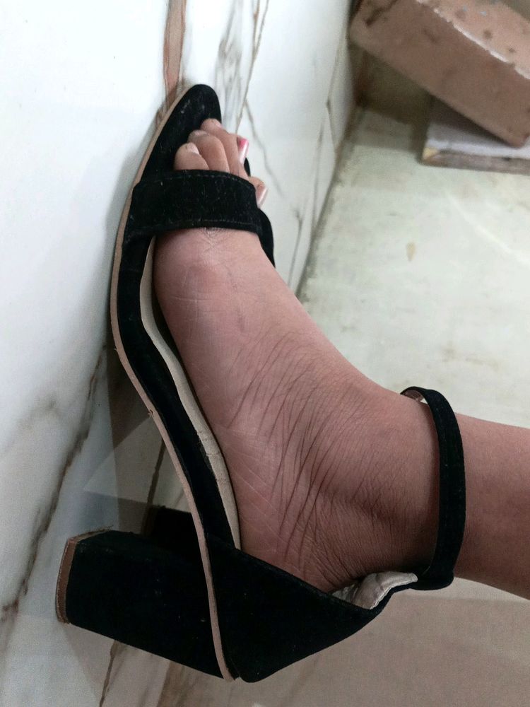 Stylish Heels For Girls