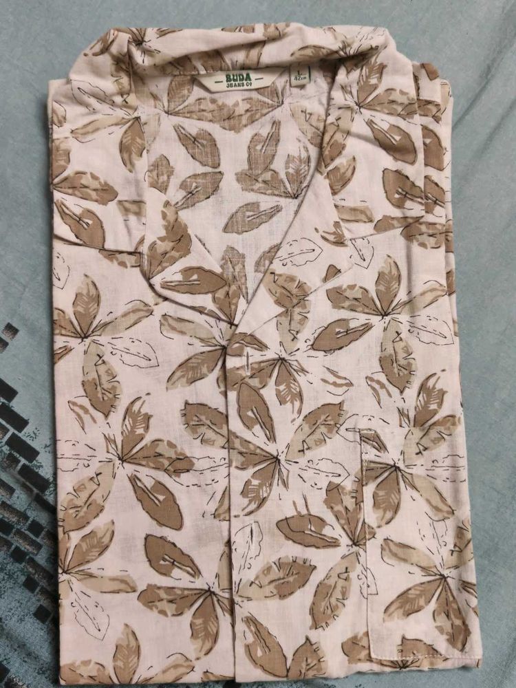 Stylish Leaf Print Button-Up Shirt