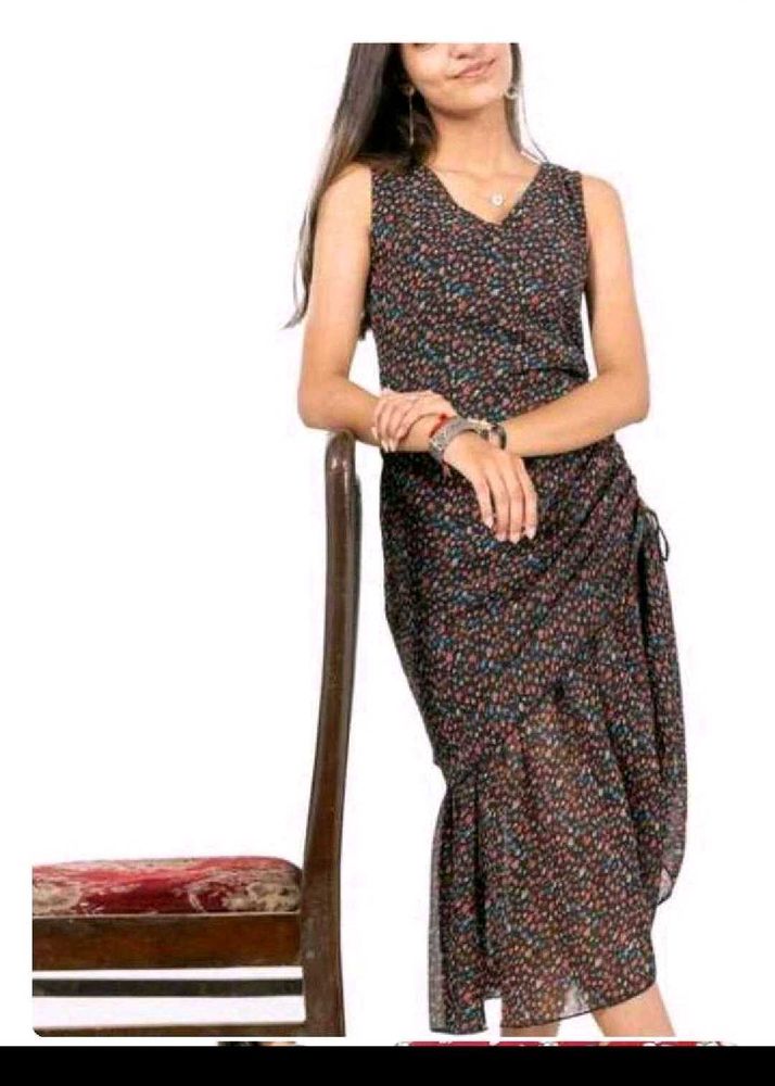 Chic Floral Print Sleeveless Dress