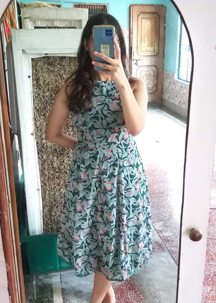 Floral Print Sleeveless Dress