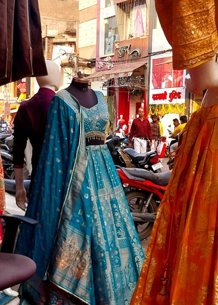 Elegant Blue banarasi Lehenga Choli Set