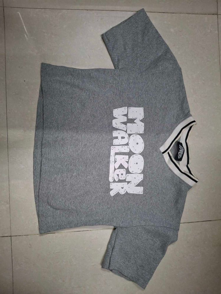 Grey "Moon Walker" Graphic T-Shirt