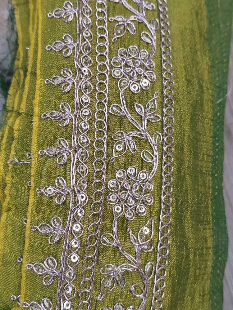 Exquisite Embroidered lace