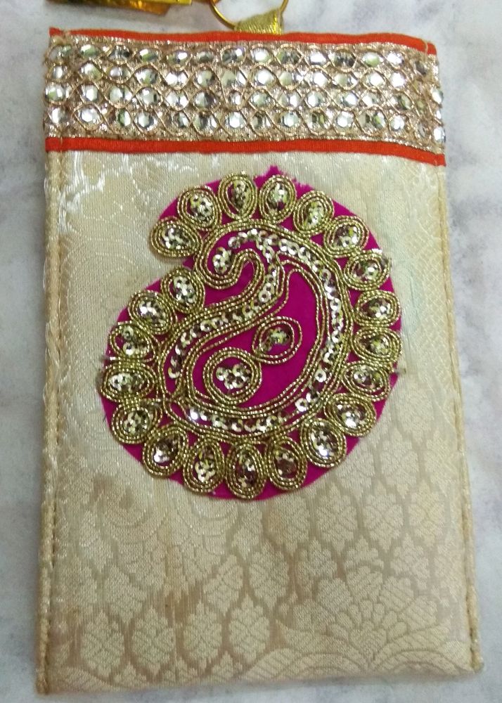 Mobile Bag, Elegant Look