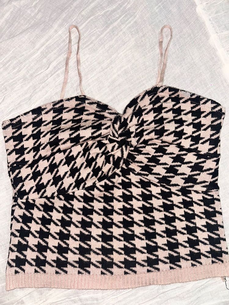Houndstooth Knit Twist Front Crop Top