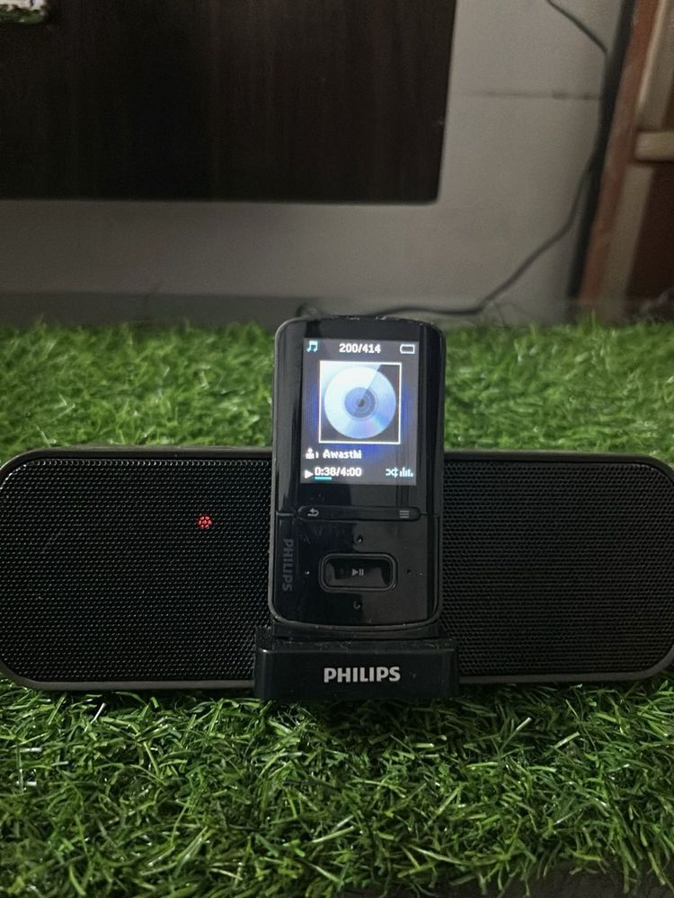 Philips MP3 Speaker with Music Player