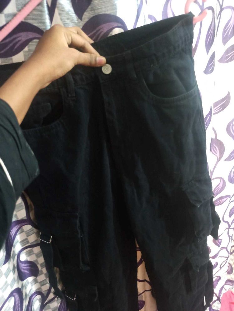 Black Cargo Pants