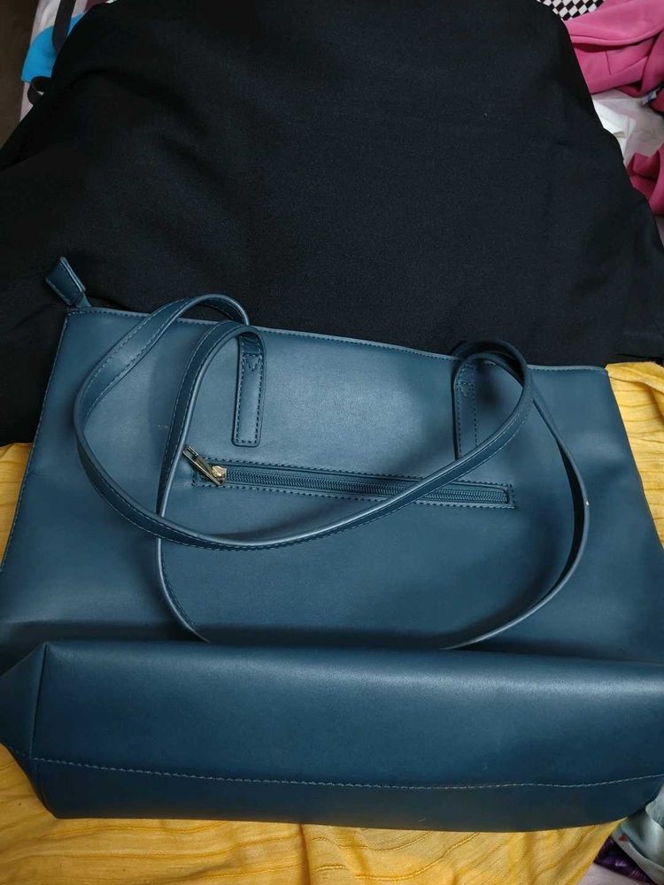 Stylish Teal Tote Bag