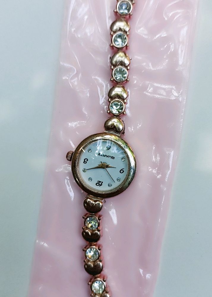 New Pretty Watch With White Stone And Gold Plated