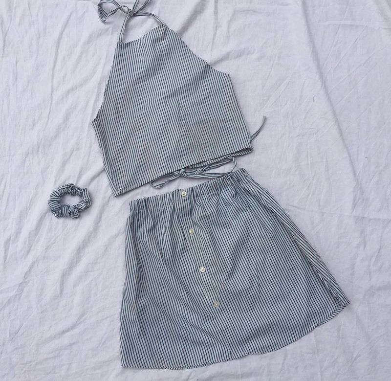STRIPED SET