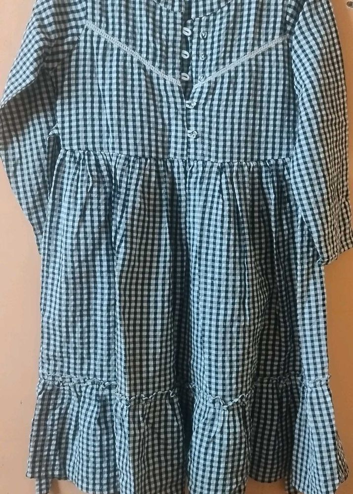 girls cheked Cute round coller Gingham Ruffle Dres