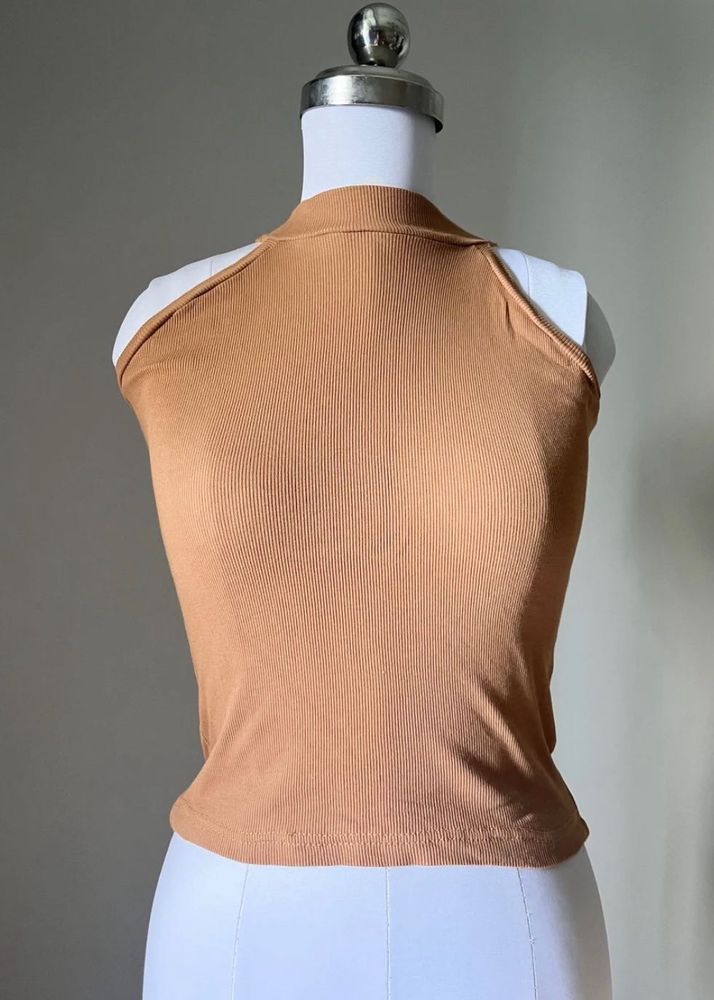 Ribbed Mock Neck Tank Top