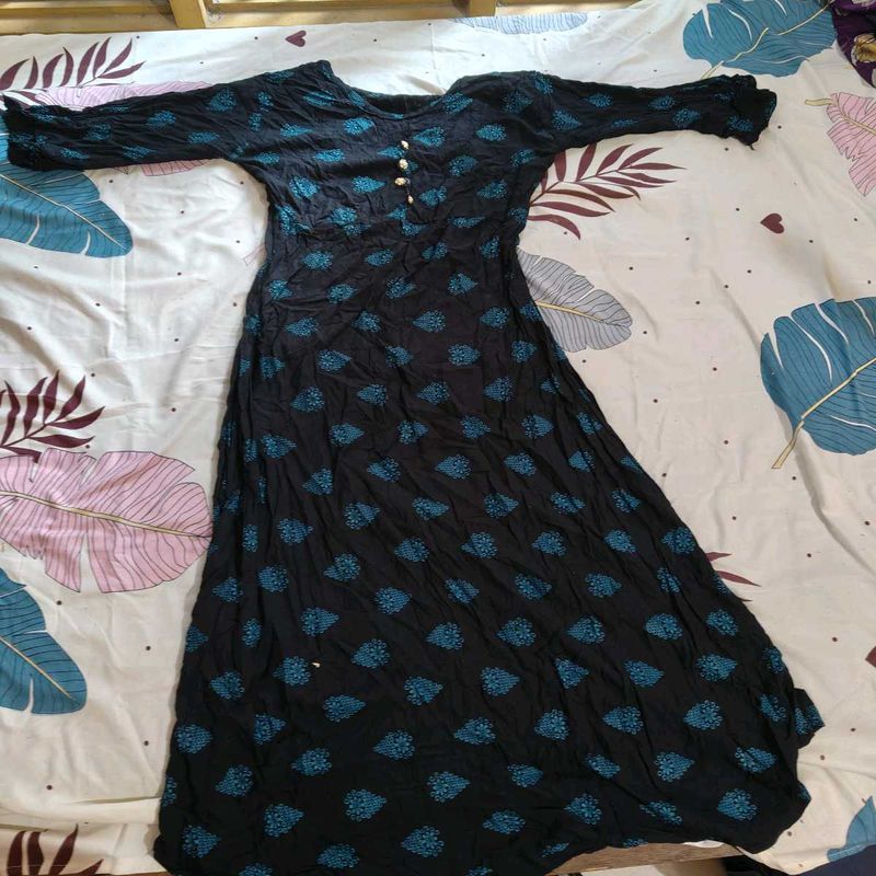 Elegant Black &amp; Blue Printed Kurta