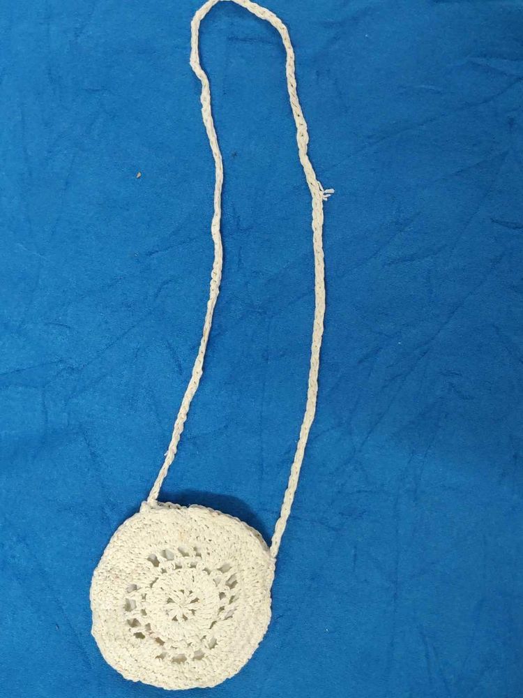 Crocheted Round Sling Bag(small)