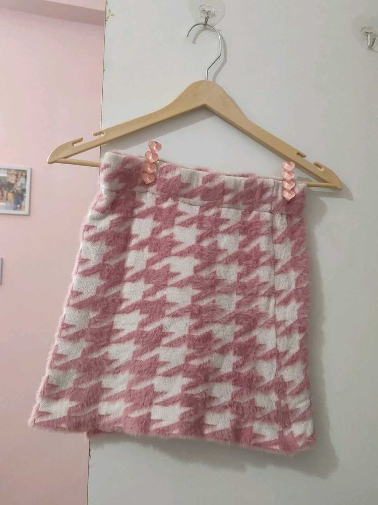 Pink Houndstooth Fluffy Skirt