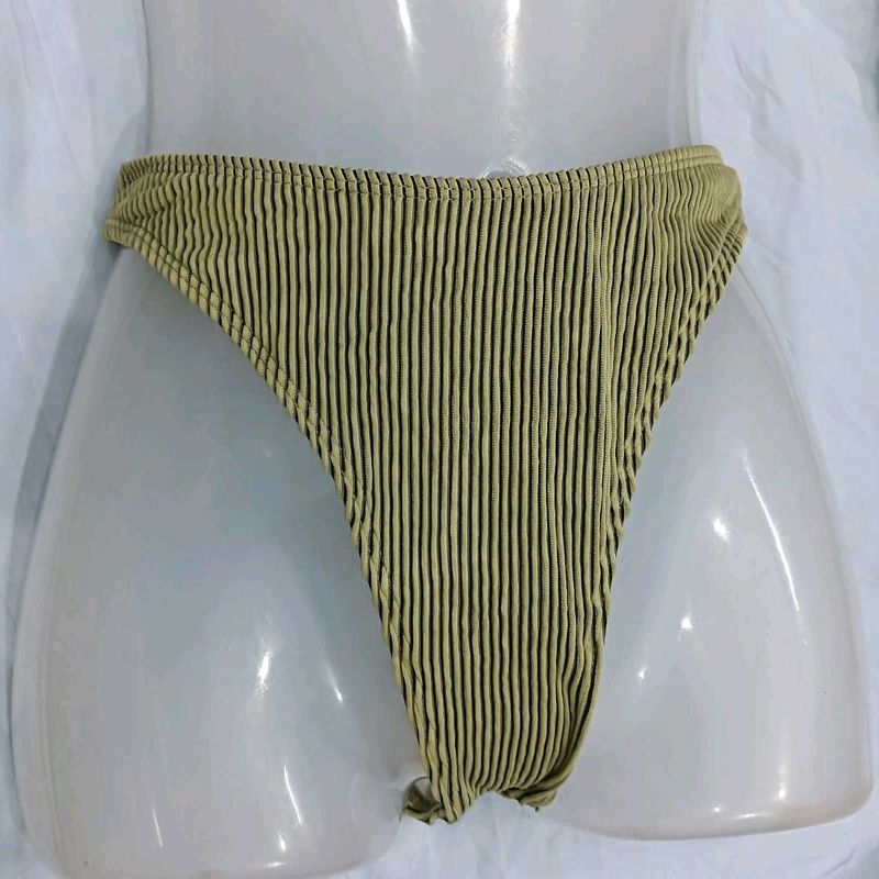 ⚛️ Striped Bikini Bottom